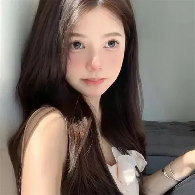俏探女娇娃